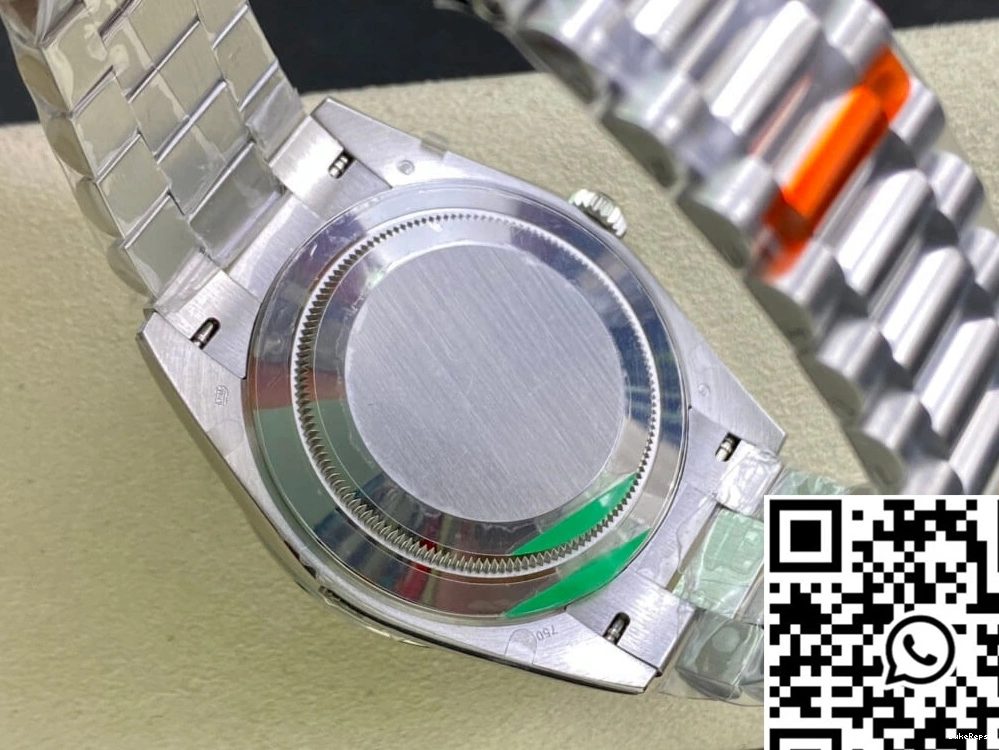 Rolex EW Day M228239-0033 Olive Factory Dial Green Date 0423